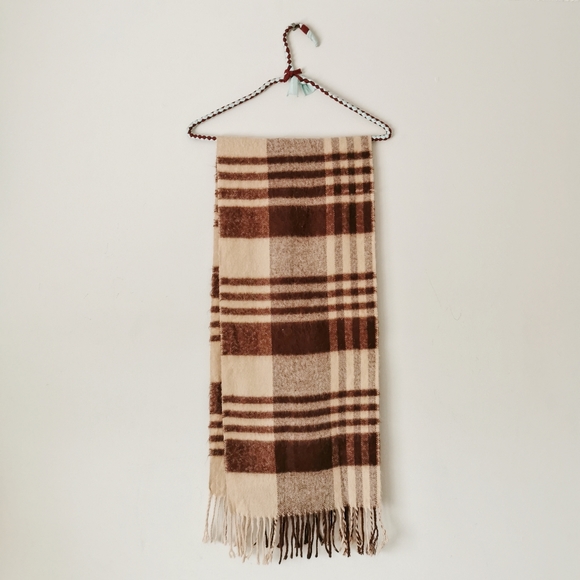 Vintage Cashmere Royal Rossi Scarf - Picture 7 of 7